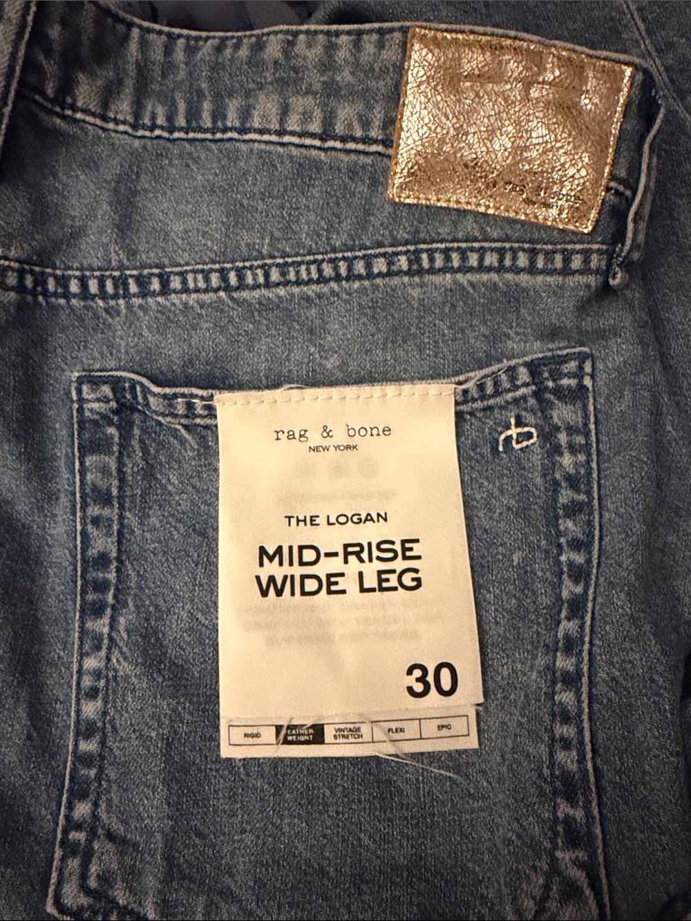 NWT rag and Bone the Logan mid rise Wide Leg featherweight Light Wash - Picture 4 of 4